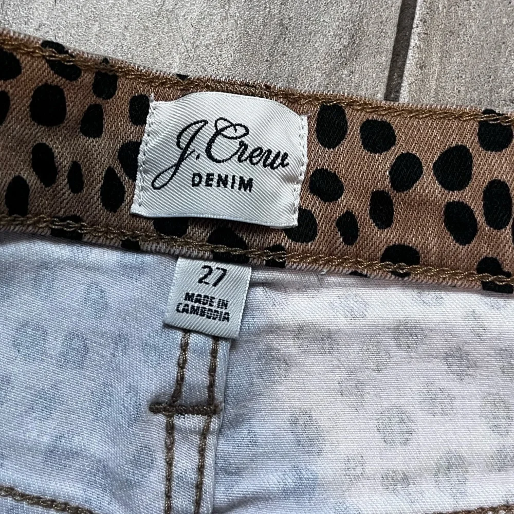 J Crew 9” Toothpick Jeans in Leopard Dot Print size 27